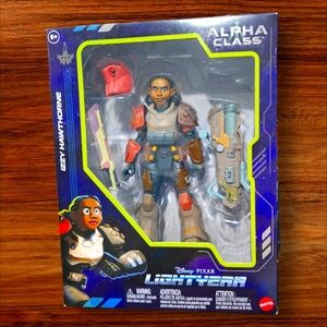 Buzz LIGHTYEAR Alpha Class Figure IZZY HAWTHORNE Pixar Movie NIB Disney Parks